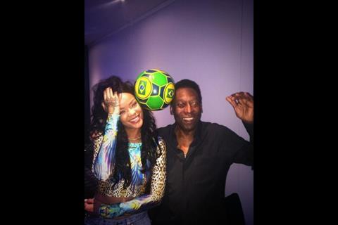 Rihanna meets Pele